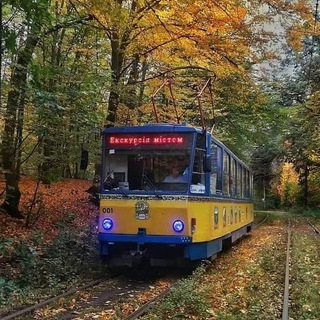 Екскурсії на трамваї по Києву.